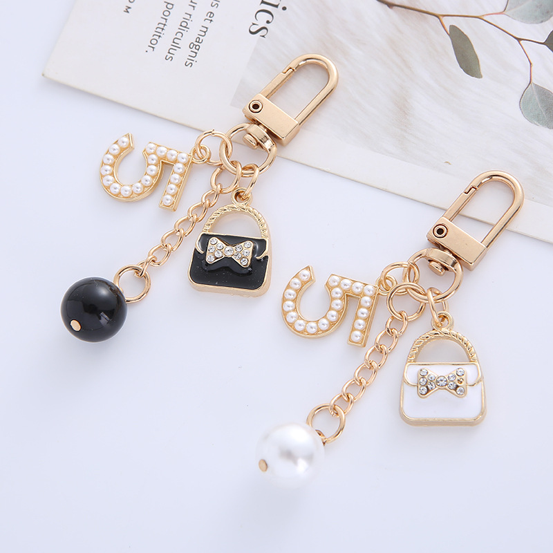New Little Fragrance Keychain  - Pendant Lighting Christmas Decor のレビューと価格