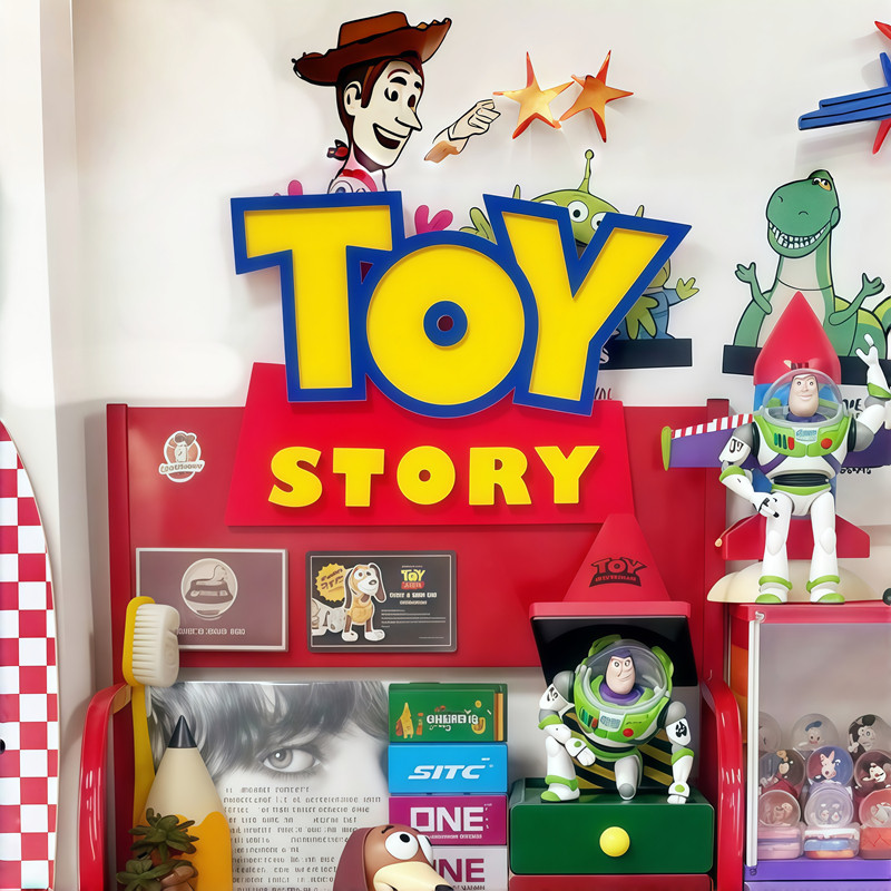 TOY STORY 3DLogo Signboard Car - Lighting Room Decor Items のレビューと価格