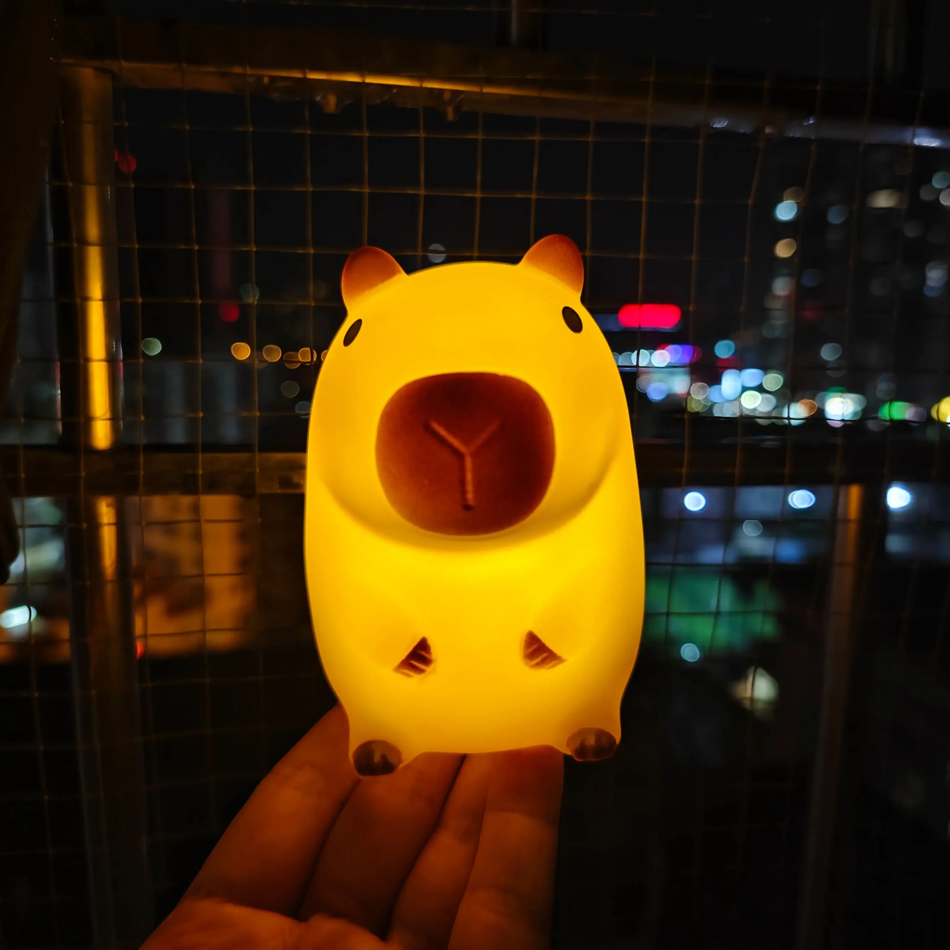 Cute Pet Capybara Night Light  - Lighting Room Decor Items のレビューと価格